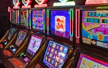 How Do Slots Work Online